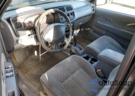 2000 Nissan Frontier Crew Cab Xe from USA, damaged, VIN 1N6ED27Y6YC391518